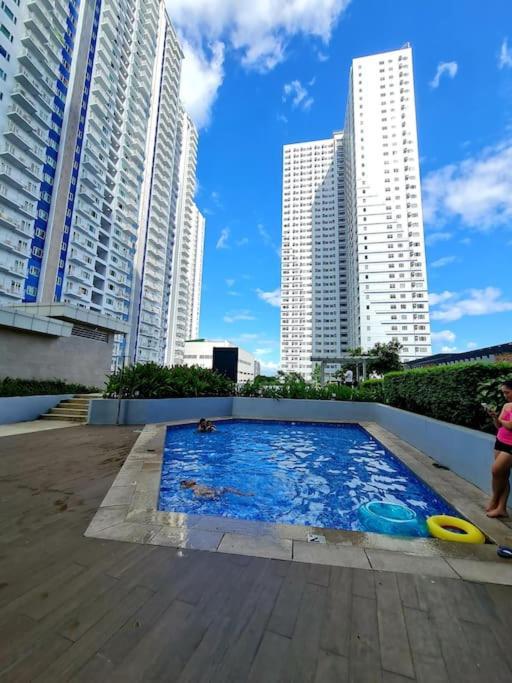 Grass Residences 25Th T5 Manila Exterior foto